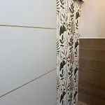 Magnifique Face à La *