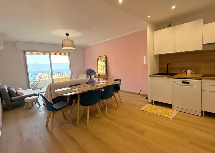Apartment Magnifique Face A La Ajaccio (Corsica)