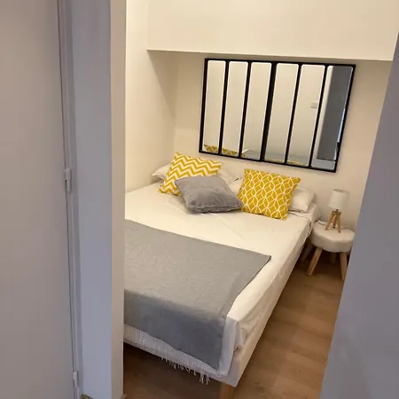 Magnifique Face A La أجاكسيو